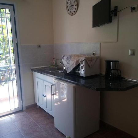 Studios Eftichia Fourni Ikaria Exterior foto